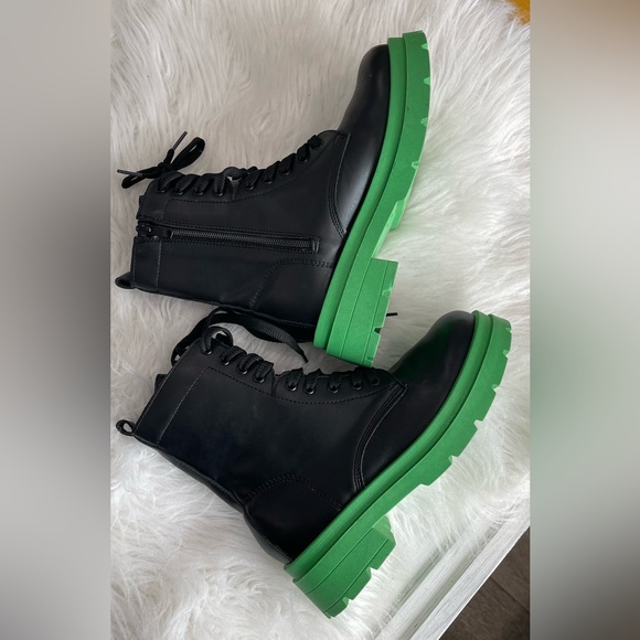 Steve Madden Shoes - Made in Italy‼️ Steve Madden Black Ankle Boots with Vibrant Green Soles